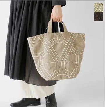 미사용 새상품 beej 비이지 도리 자수 토트백 베이지