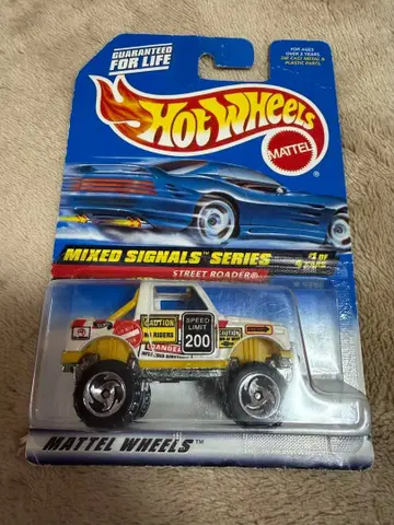 MIXED SIGNALS STREET ROADER 짐니 레어