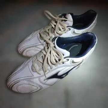 Mizuno 스파이크 슈즈 화이트/블랙