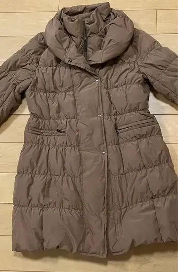 엘미다 EL MIDAS 새상품급 다운 코트 롱 베이지 계열 여성용