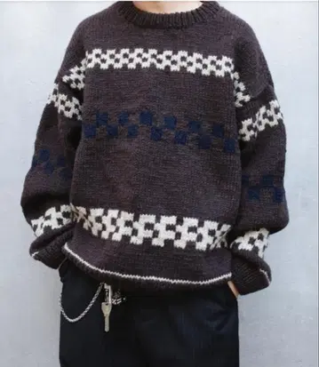 Sourcream 사워크림 카우친 크루