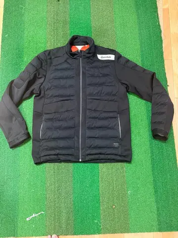 TaylorMade 블랙 다운 자켓 O 사이즈