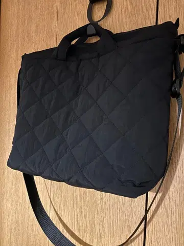 퀼팅 블랙 숄더백