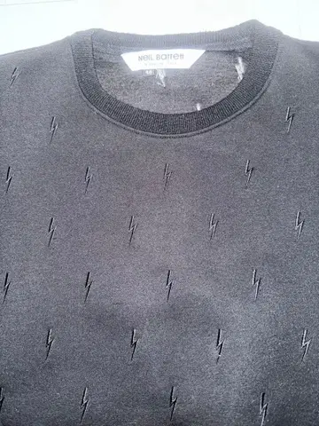 닐 바렛 블랙 맨투맨 48