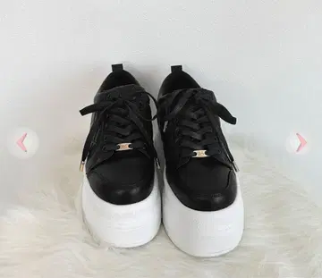 Rady 신상 퀼팅 통굽 스니커즈!!