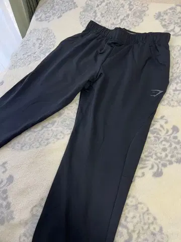 GYMSHARK 블랙 스포츠 조거