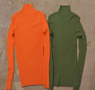 THE MOTT HOUSE 리브 편직 터틀넥 스웨터 오렌지