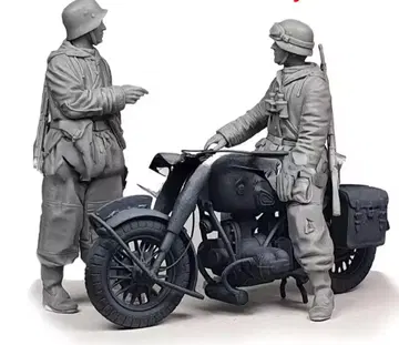 1:35 제2차 세계 대전 독일군 바이크 병, 하사관 2체 레진 키트