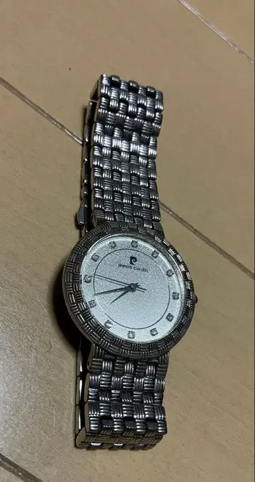 피에르 가르뎅 손목시계