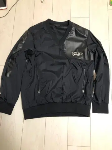 댄스 위드 드래곤 V넥 긴팔 블루종 나일론 아우터 블랙