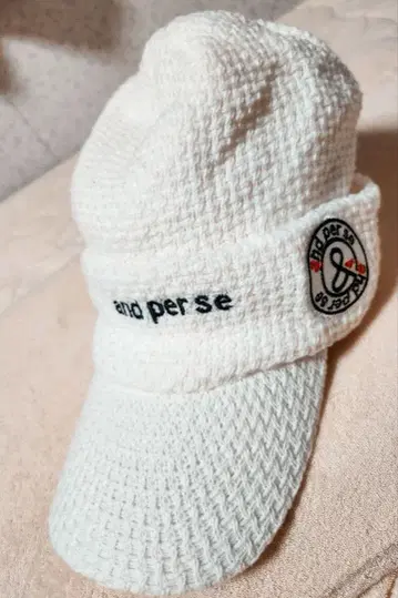 [ 미사용 ] and per se 앤퍼시 니트 모자 캡 화이트