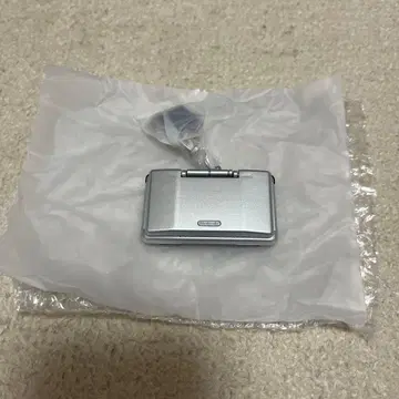 닌텐도 뮤지엄 게임 하드 키링 컬렉션 DS