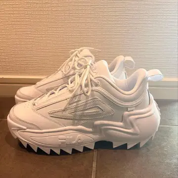 FILA TWISTER 스니커즈 24.0cm 화이트