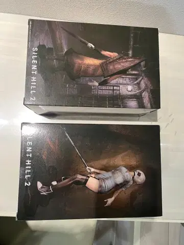 미개봉! 사일런트 힐 2 피규어 세트