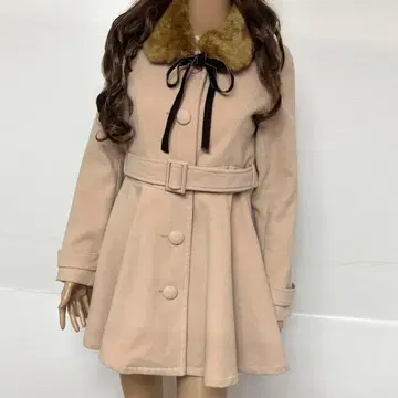 트랄라 리즈리사 TRALALA 레어 인기 퍼 부착 코트