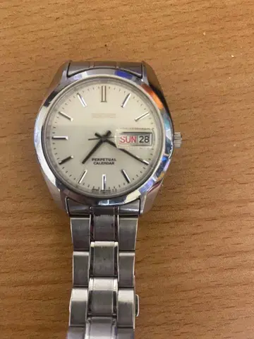 PERPETUAL CALENDAR 손목시계 가동품