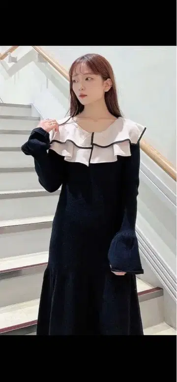 dazzlin 프릴 니트 롱 원피스