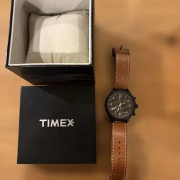 TIMEX 손목시계(쿼츠) 블랙/브라운