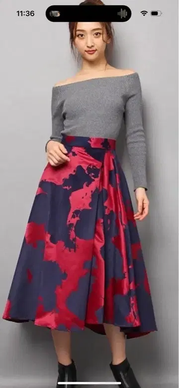 플레어 스커트 네이비 핑크 그라데이션