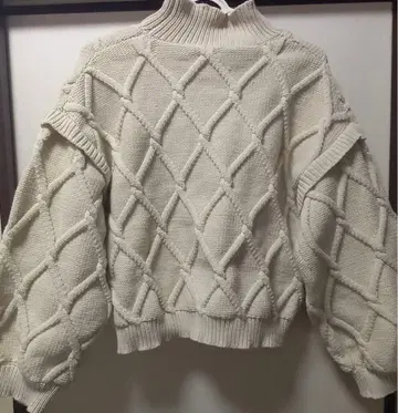 뤼미에 lumier 케이블 폴리에스테르 하이넥 니트