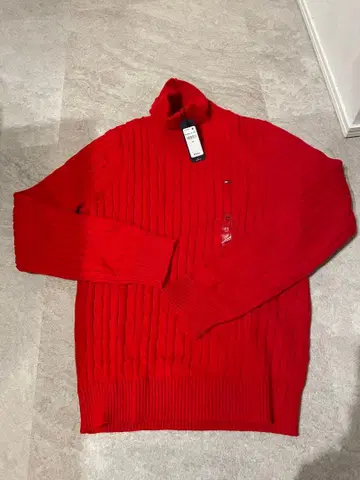 새상품 타미힐피거 여성용 니트 상의 빨간색 레드 스웨터