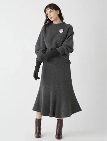 Mila Owen 부클레 니트 머메이드 셋업 그레이