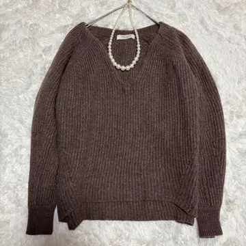 새상품급 FREAK'S STORE 브라운 V넥 긴팔 니트