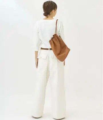 [ APB ] 에이피비 플라쥬 별주 가죽 숄더백