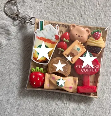 가챠 파우치 [ 곰돌이 프라푸치노 카페 레드 x 라이트 브라운 계열 ]