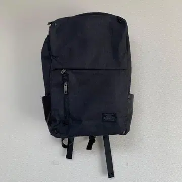 [구시오 워모] 대용량 럭색 A4 PC 수납 다크 그레이