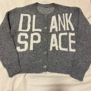 새상품 레나운 가디건 그레이 정가 10000엔 정도