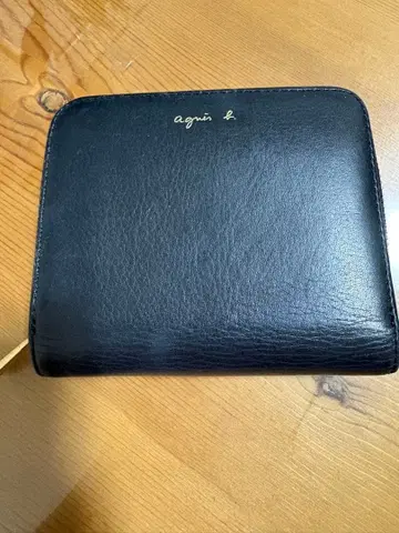 아네스 베 블랙 가죽 접이식 지갑