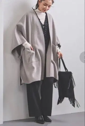 유나이티드 애로우즈 UNITED ARROWS 리버 판초 코트