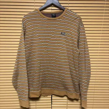 HUF 보더 롱 T 브라운