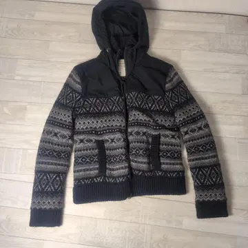 애버크롬비&피치 다운 안감 표면 니트 이소재 조합 아바클로