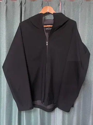 UNIQLO 유니클로 블록테크 후드티/3D 컷 XL