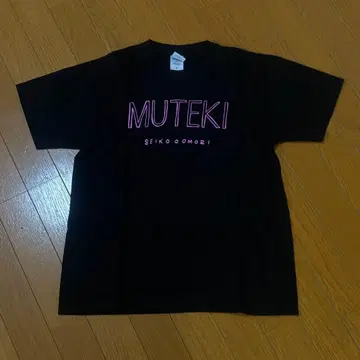 MUTEKI 오오모리 야스코 T셔츠
