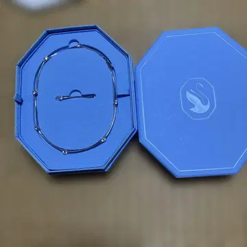 스와로브스키 Constella 목걸이