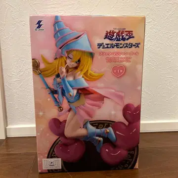 유희왕 블랙 매지션 걸 피규어 크리미 컬러ver