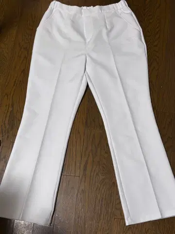 젤라토 피케&클라시코 흰 옷:슬림 팬츠