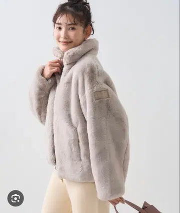 TATRAS/타트라스 BARBRA(바르브라) 보아 자켓