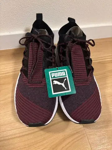 PUMA 버건디/블랙 스니커즈