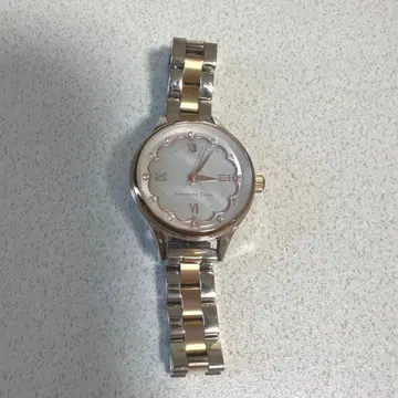 사만다 티아라 솔라 워치