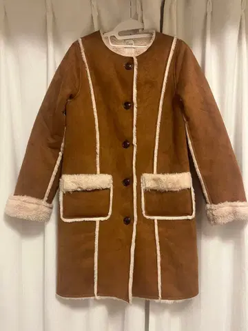 브라운 무스탕 코트 롱