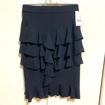 택 포함 새상품 레지나 로맨티코 프릴 스커트 네이비