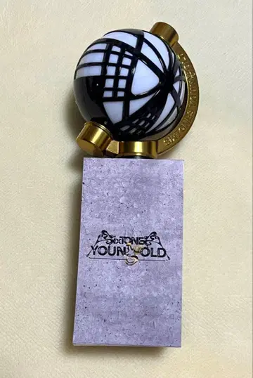 SixTONES 응원봉 YOUNGOLD