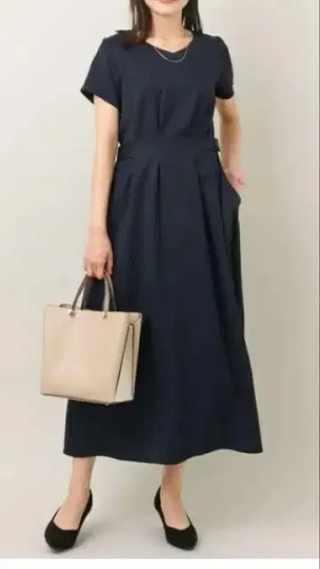 avv [세탁 가능] 허리 마크 플레어 원피스