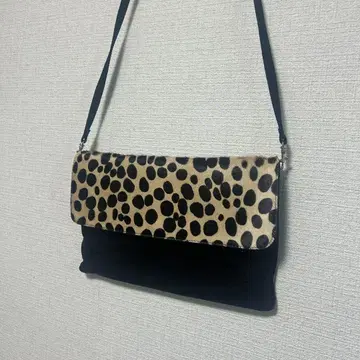 초레어 y2k 레오파드 무늬 송치 숄더백 이탈리아제 레오파드