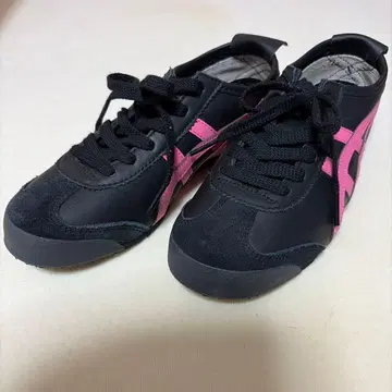 23cm 새상품 오니츠카타이거 블랙 핑크 스니커즈 멕시코