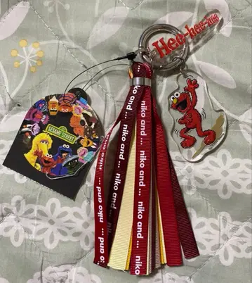 niko and .. 세사미 콜라보 참 니코앤드 세서미 스트릿 엘모